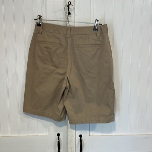 Land’s End beige longer style shorts size 4 Mid rise - Picture 3 of 6